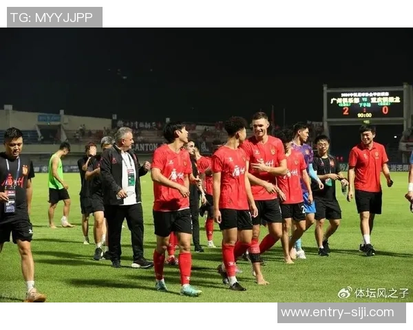 文班强调针对对手防守弱点进行攻击是战胜强敌的关键策略